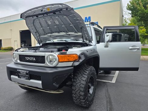 Used 2008 Toyota FJ Cruiser 4WD image 25