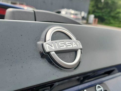 Used 2025 Nissan Kicks SV AWD/4WD image 29