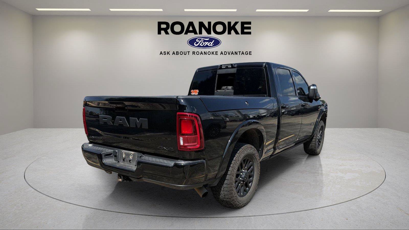 Used 2026 RAM 3500 Limited AWD/4WD image 5