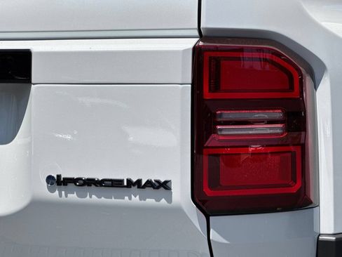 New 2027 Toyota Land Cruiser AWD/4WD image 32