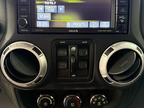 Used 2016 Jeep Wrangler Unlimited Sahara w/ Dual Top Group image 26