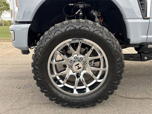 New 2026 Ford F250 Platinum w/ Platinum Plus Package image 24