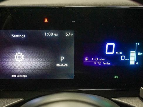 Used 2025 Nissan Kicks S image 24