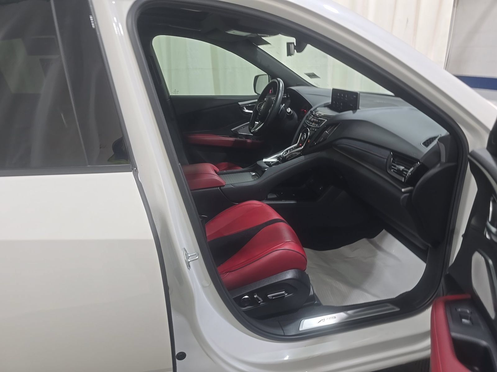 Used 2023 Acura RDX w/ Advance Package AWD/4WD image 15