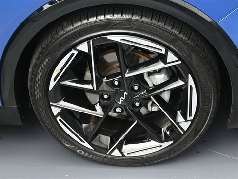 Used 2025 Kia K4 GT-Line image 6