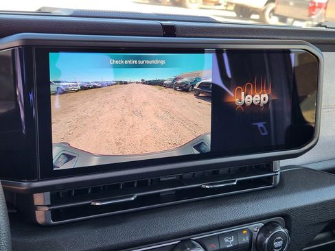 New 2026 Jeep Gladiator Sport image 13