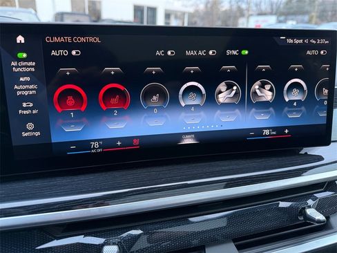 Certified 2023 BMW X7 xDrive40i w/ Executive Package image 24