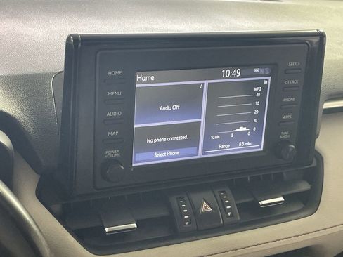 Used 2019 Toyota RAV4 XLE Premium w/ Cold Weather Package image 17