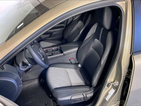 New 2026 Nissan Sentra SV w/ SV Convenience Package image 12