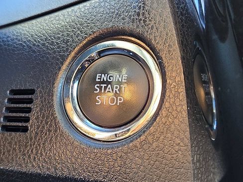 Used 2019 Toyota Corolla SE image 24