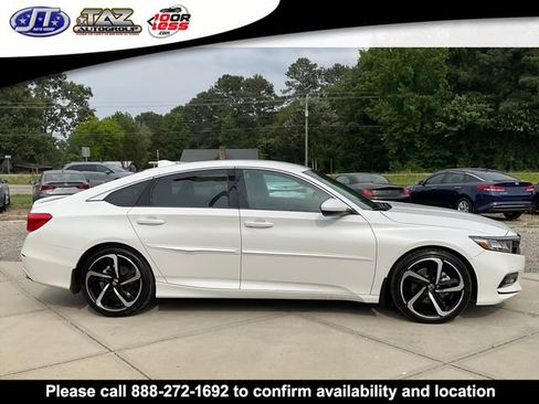 Used 2018 Honda Accord Sport image 8