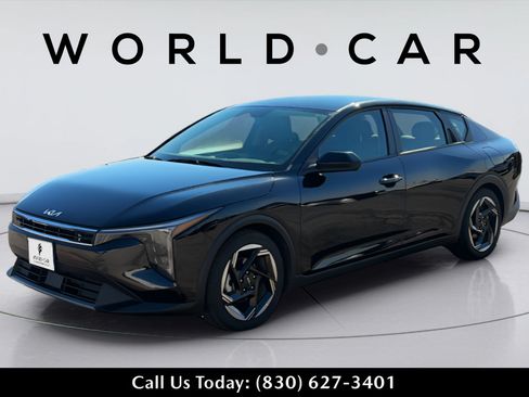 Certified 2025 Kia K4 EX FWD image 4