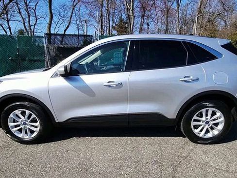 Certified 2020 Ford Escape SE AWD/4WD image 5
