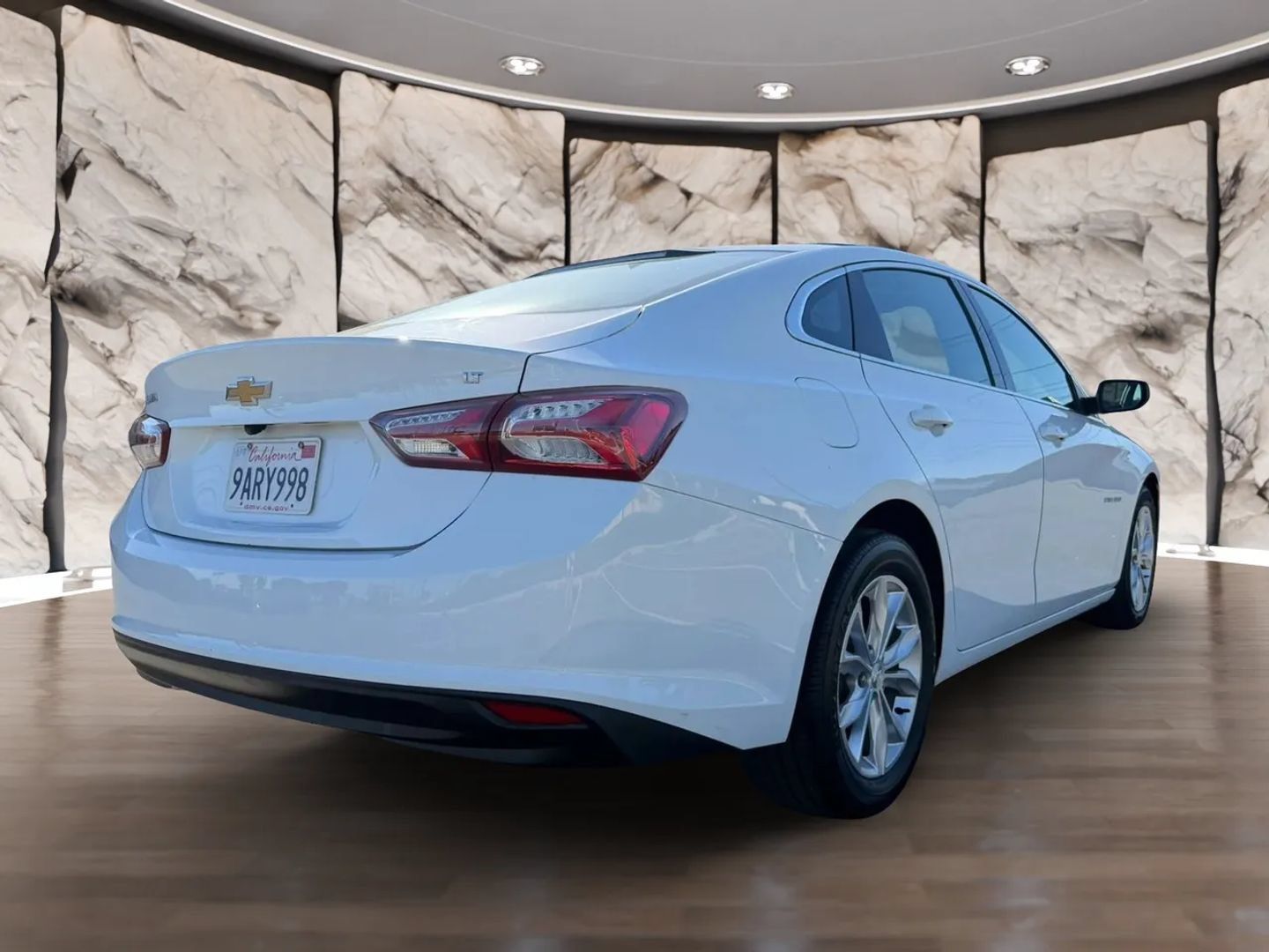 Used 2022 Chevrolet Malibu LT FWD image 6