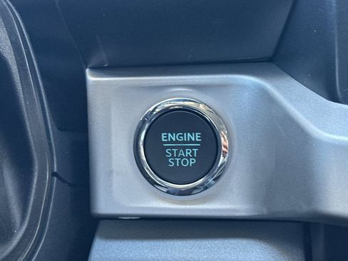 New 2026 Ford F250 XLT w/ XLT Premium Package AWD/4WD image 21