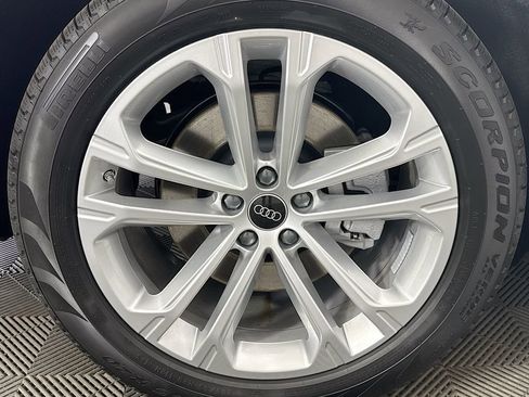 Used 2026 Audi Q7 3.0T Premium Plus w/ Premium Plus Package image 32