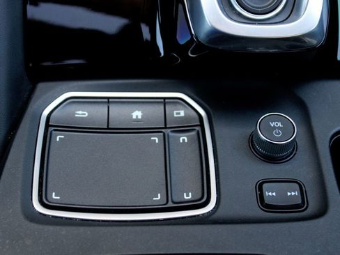 Used 2023 Acura MDX FWD w/ Technology Package image 19