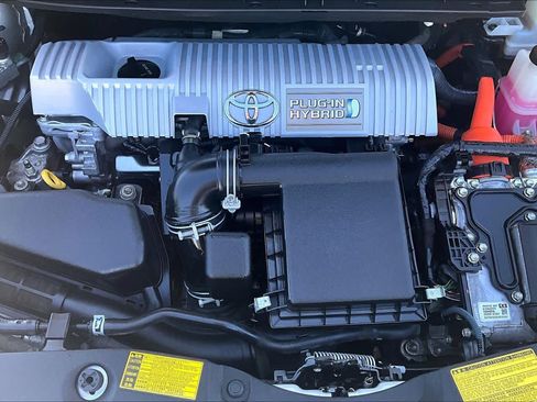 Used 2014 Toyota Prius Prime Plug-In Hybrid FWD image 32