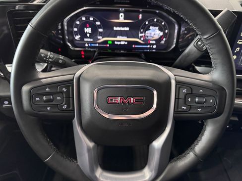Certified 2024 GMC Sierra 1500 Elevation AWD/4WD image 14