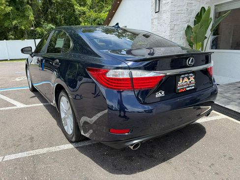 Used 2014 Lexus ES 350 w/ Premium Package FWD image 13