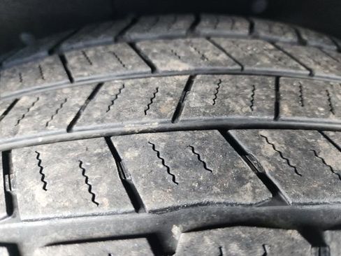 Used 2021 Chevrolet Suburban LT w/ LT Signature Package image 11