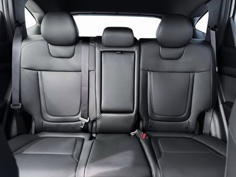 New 2026 Hyundai Tucson XRT image 16