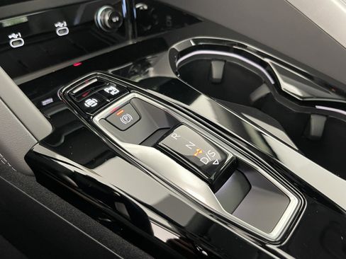 New 2025 Audi Q5 Premium Plus w/ Premium Plus image 28