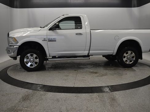 Used 2014 RAM 2500 SLT w/ Popular Equipment Group image 3