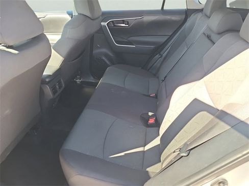 Used 2024 Toyota RAV4 XLE image 15