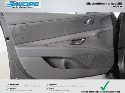 New 2026 Hyundai Elantra Blue image 13