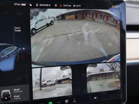 Used 2019 Tesla Model 3 Standard Range image 9