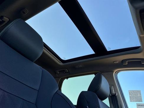 New 2025 Nissan Rogue Platinum w/ Tech Package image 14