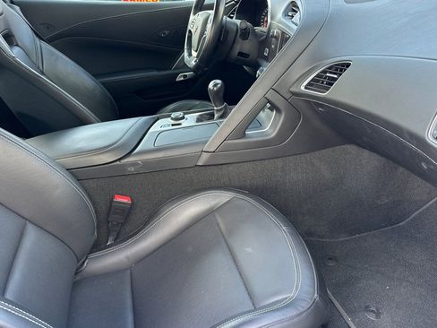 Used 2019 Chevrolet Corvette Stingray Coupe w/ 1LT RWD image 14