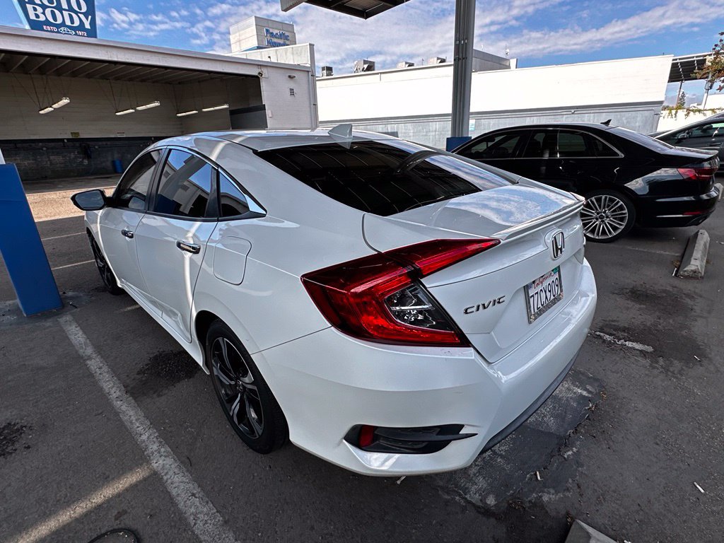 Used 2017 Honda Civic Touring image 23