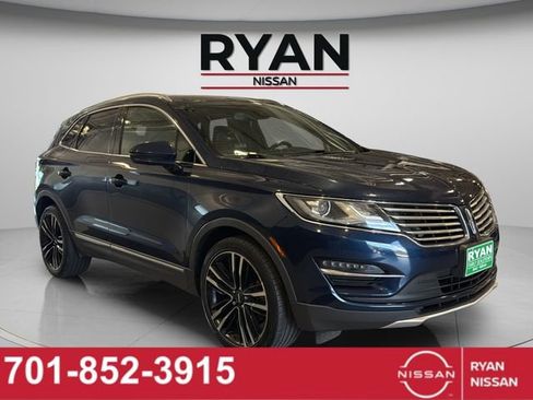 Used 2017 Lincoln MKC Reserve w/ Lincoln MKC Climate Package AWD/4WD image 9