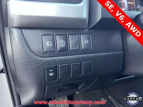 Used 2019 Toyota Highlander SE image 23