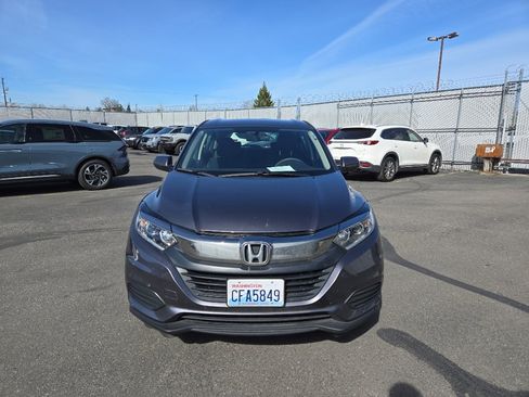 Used 2019 Honda HR-V LX image 2
