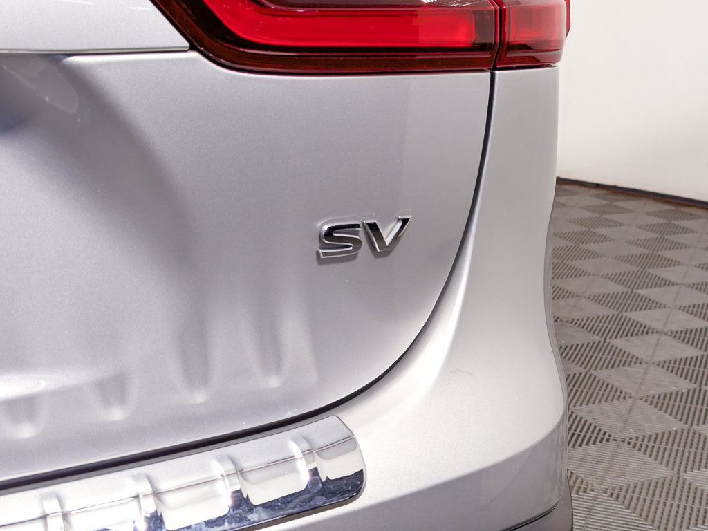 Used 2022 Nissan Rogue Sport SV w/ Technology Package FWD image 11