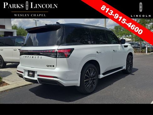 Used 2025 INFINITI QX80 Autograph AWD/4WD image 4
