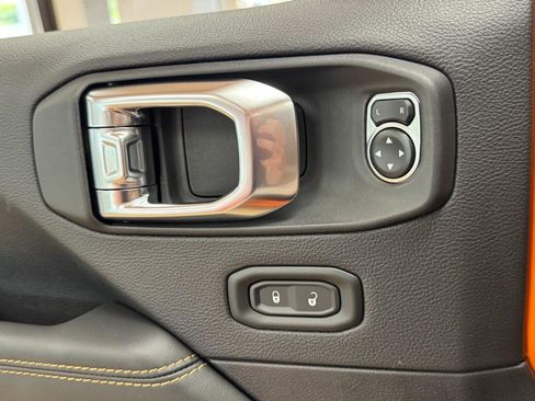 New 2025 Jeep Wrangler Unlimited Rubicon 392 image 11