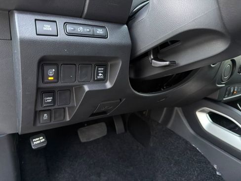 New 2026 Nissan Frontier SV w/ SV Convenience Package image 17