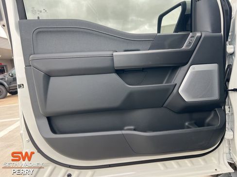 New 2025 Ford F150 Lariat w/ Equipment Group 502A High image 17