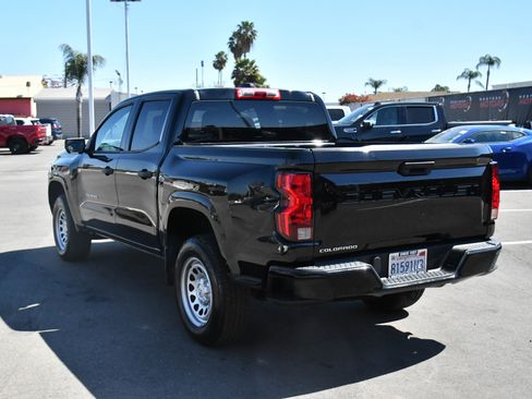 Used 2023 Chevrolet Colorado W/T image 6