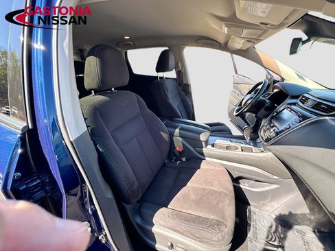 Used 2020 Nissan Murano SV FWD image 34
