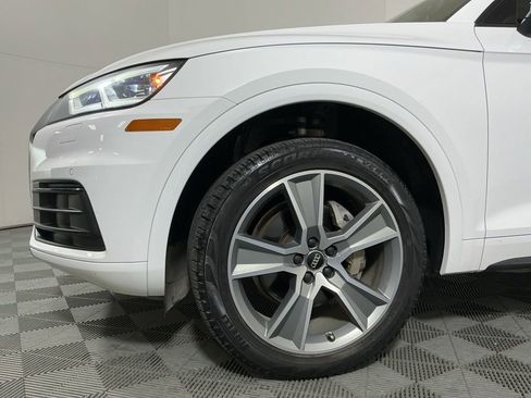 Used 2020 Audi Q5 2.0T Premium Plus w/ Premium Plus Package image 9