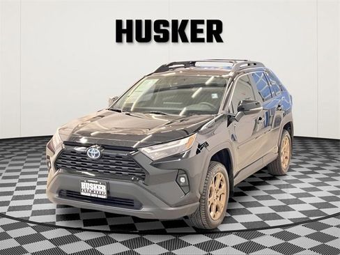 Used 2024 Toyota RAV4 LE image 4