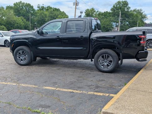 New 2026 Nissan Frontier SV AWD/4WD image 5