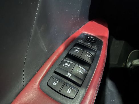 Used 2021 Maserati Ghibli S RWD image 9