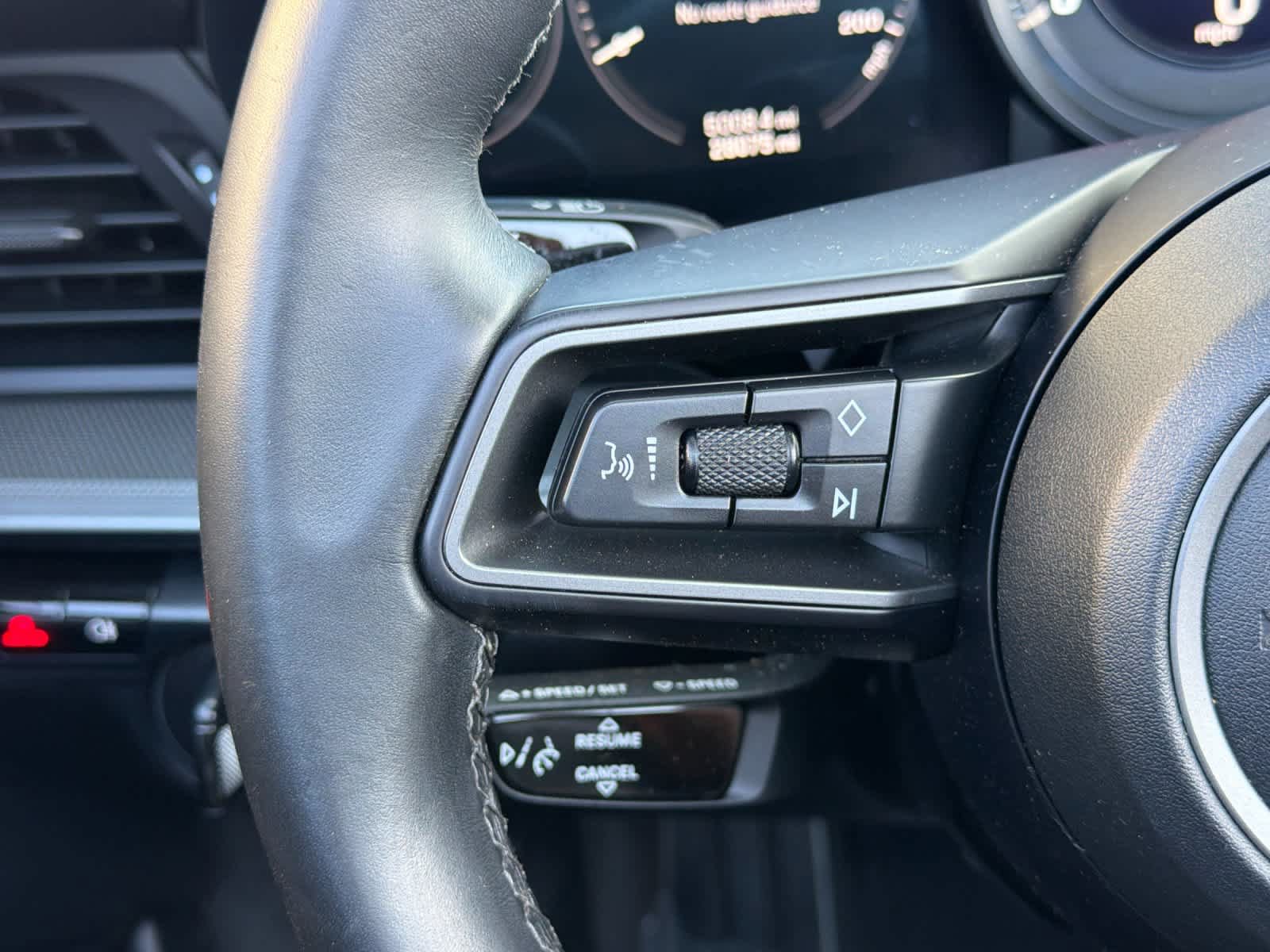 Certified 2020 Porsche 911 Carrera 4S AWD/4WD image 25