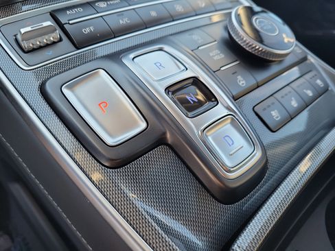 Certified 2023 Hyundai Santa Fe Limited image 35